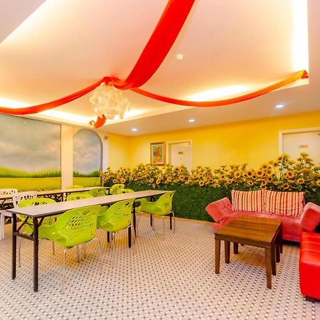 Sunflower Express Hotel Pontian Kecil Exterior foto
